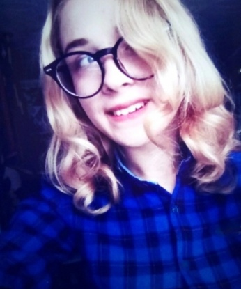 Аделина, 28